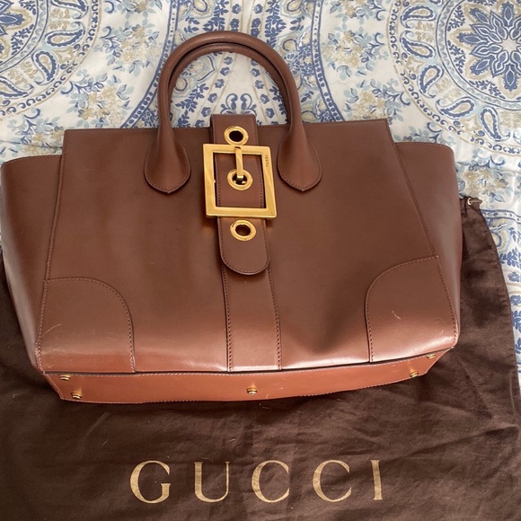 Gucci Lady Buckle Handbag - Picture 4 of 10